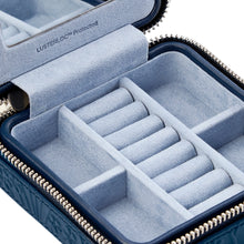 Load image into Gallery viewer, WOLF Liberty Small Travel Zip Case 381317