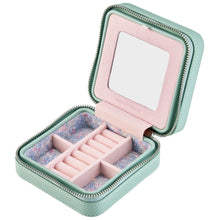 Load image into Gallery viewer, WOLF Liberty Small Travel Zip Case 381351