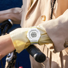 Load image into Gallery viewer, CASIO G-SQUAD WOMEN GMD-B300SC-7
