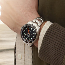 Load image into Gallery viewer, Mido Ocean Star GMT M026.629.11.051.01
